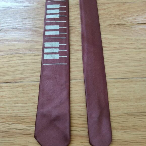 Vintage 70s Piano Skinny Tie Brown Novelty Necktie Silky Ska Punk Rockabilly - Picture 7 of 11